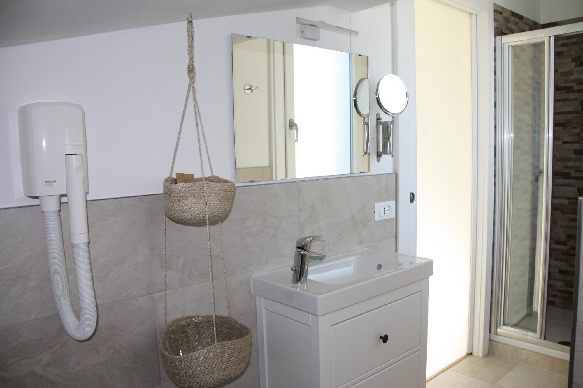 B&B Le Magnolie Faggeto Lario Exterior photo