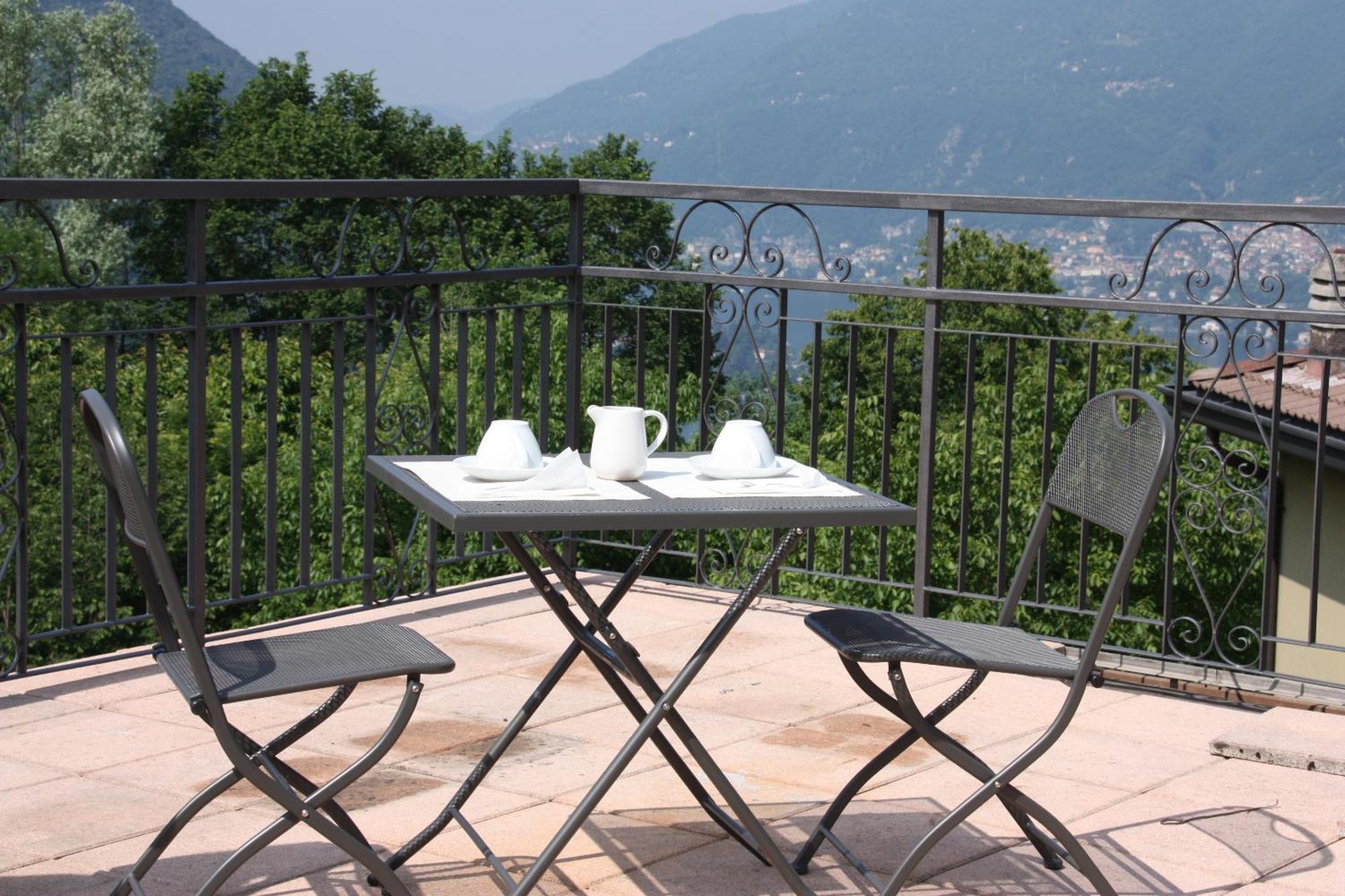 B&B Le Magnolie Faggeto Lario Exterior photo