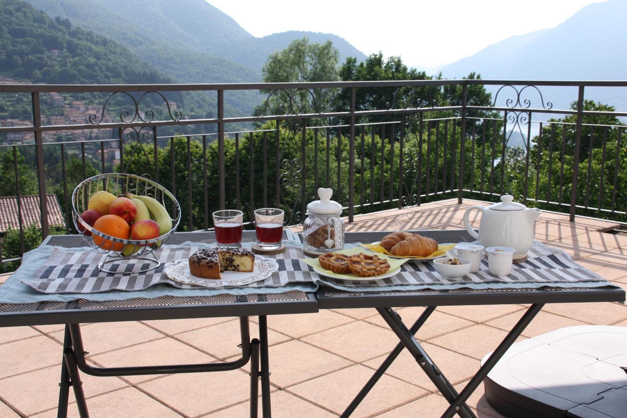B&B Le Magnolie Faggeto Lario Exterior photo